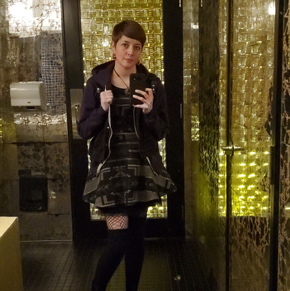 Meet your Posher, Ashlee